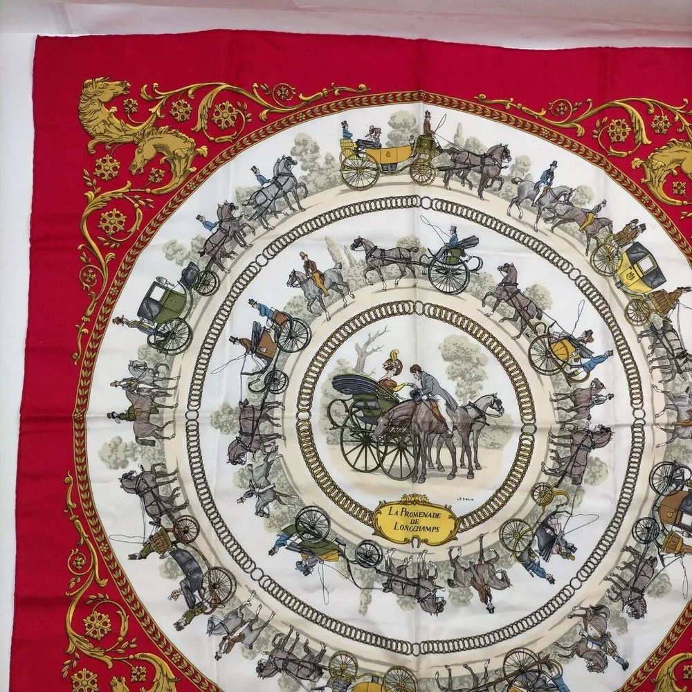 Hermes scarf Carre 90 Reds Silk100% Ledoux - Picture 8 of 11
